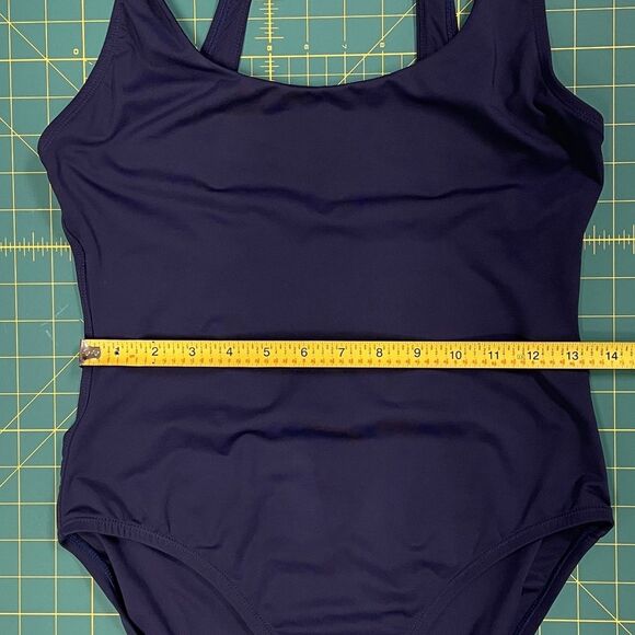 Andie Swim Catalina One Piece Navy Blue Swimsuit, Large. Open clasp back - Picture 12 of 14